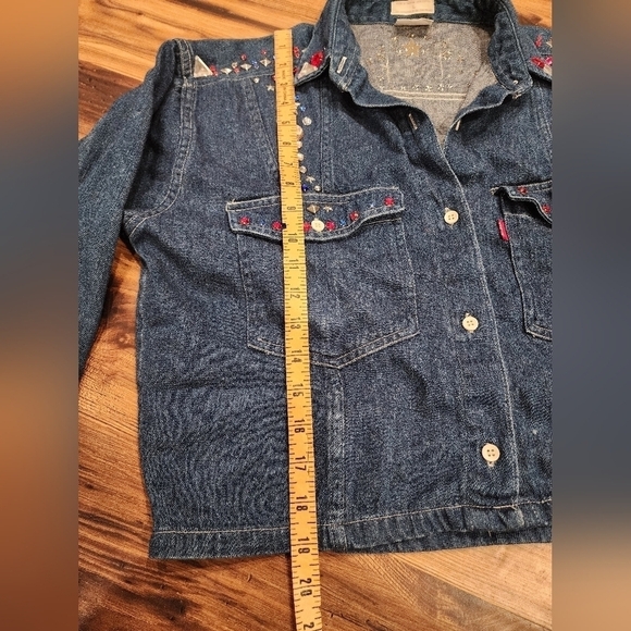 Vintage Levis Cropped Jean Jacket Rhinestones Studded - Picture 13 of 15